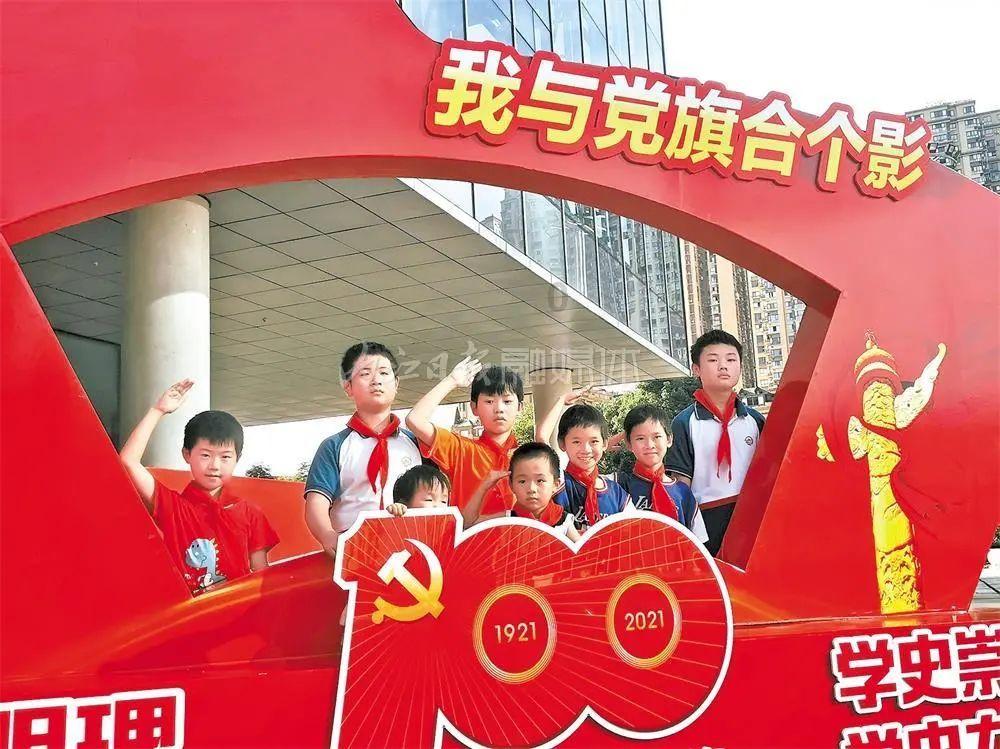 中国一姐创7大纪录!郑钦文2-0进决赛,排名升至第7,获814万巨奖